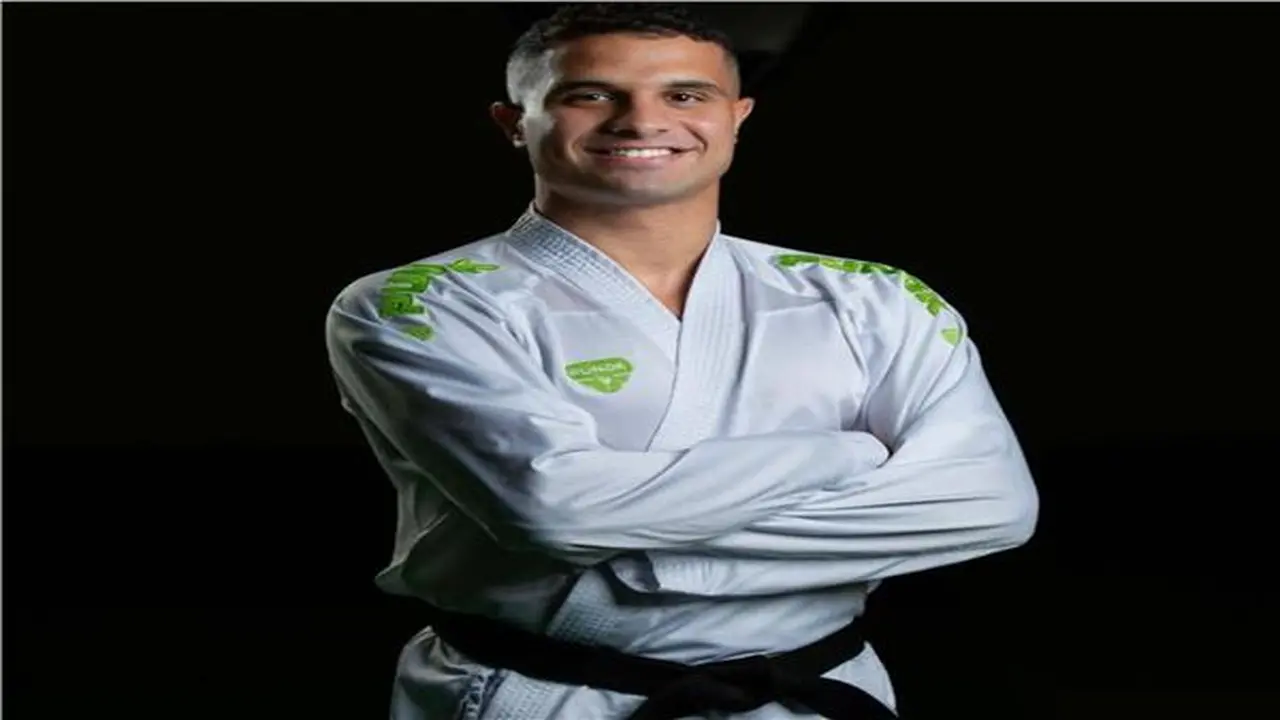 تتويج ذهبي.. يوسف بدوي يفوز ببطولة العالم للكاراتيه 2025